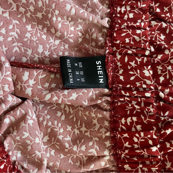 Mini flowy summer skirt - Picture 2 of 2